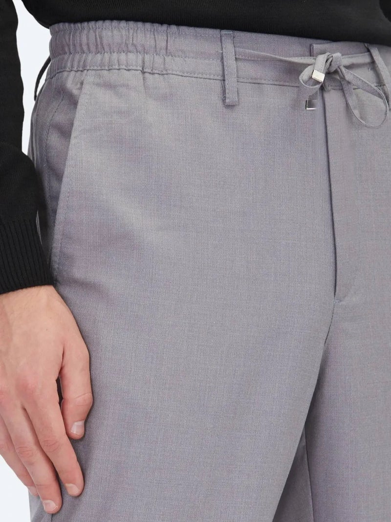 كيب بنطال رياضي رمادي منسوج بقصة مريحة - Image 5